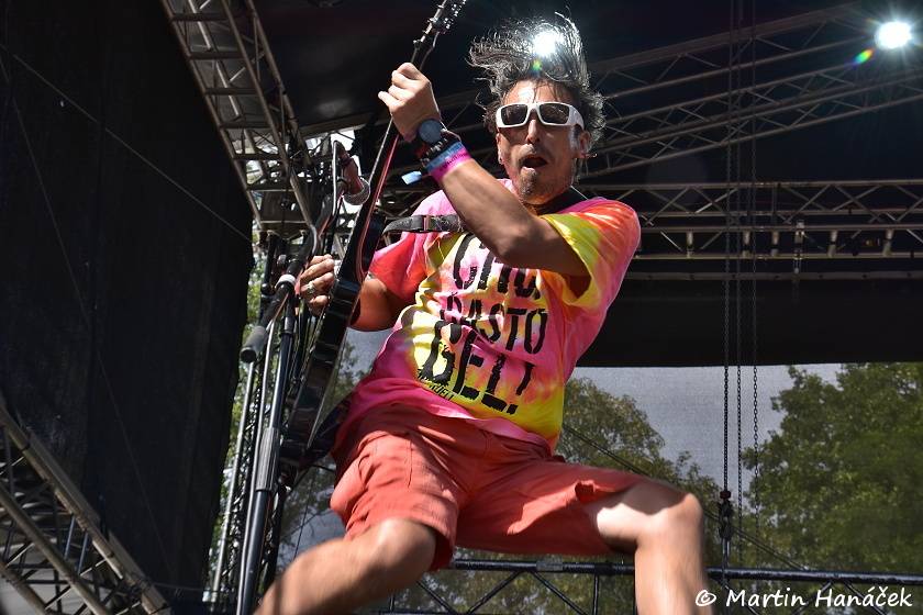 Pekelný ostrov Holýšov: Pod kotlem přikládali Uriah Heep, Alkehol, Chinaski nebo Horkýže slíže