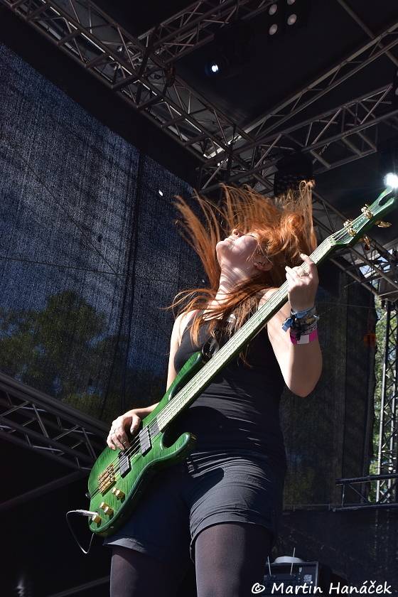 Pekelný ostrov Holýšov: Pod kotlem přikládali Uriah Heep, Alkehol, Chinaski nebo Horkýže slíže