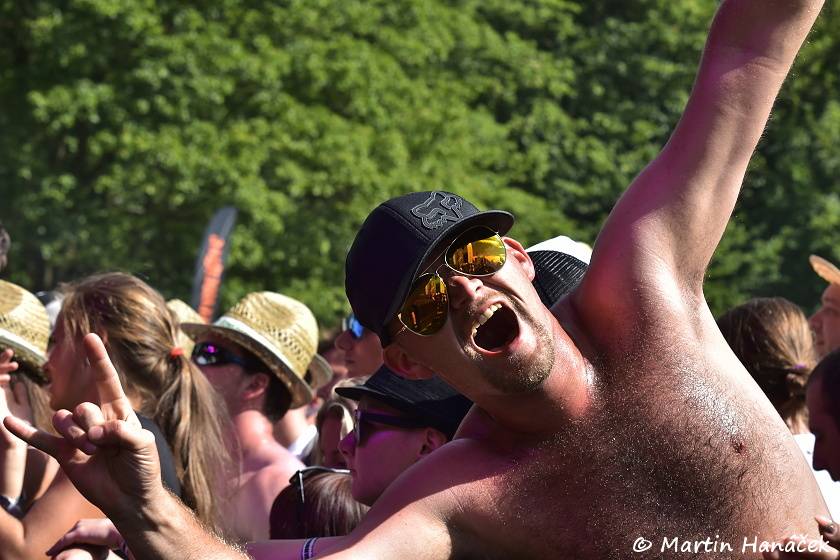 Pekelný ostrov Holýšov: Pod kotlem přikládali Uriah Heep, Alkehol, Chinaski nebo Horkýže slíže