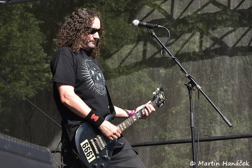 Pekelný ostrov Holýšov: Pod kotlem přikládali Uriah Heep, Alkehol, Chinaski nebo Horkýže slíže