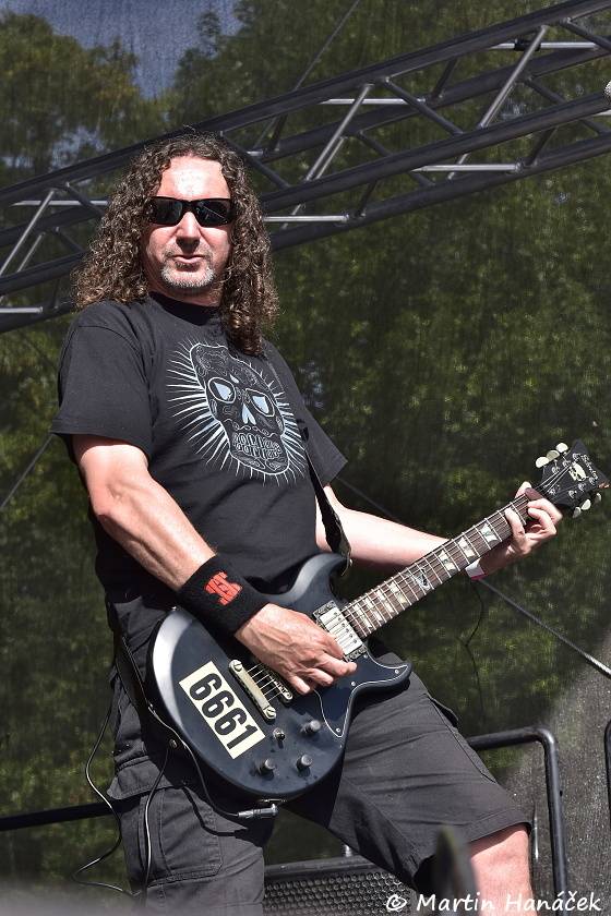 Pekelný ostrov Holýšov: Pod kotlem přikládali Uriah Heep, Alkehol, Chinaski nebo Horkýže slíže