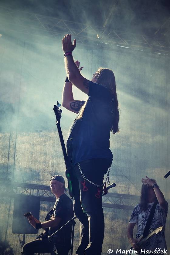 Pekelný ostrov Holýšov: Pod kotlem přikládali Uriah Heep, Alkehol, Chinaski nebo Horkýže slíže