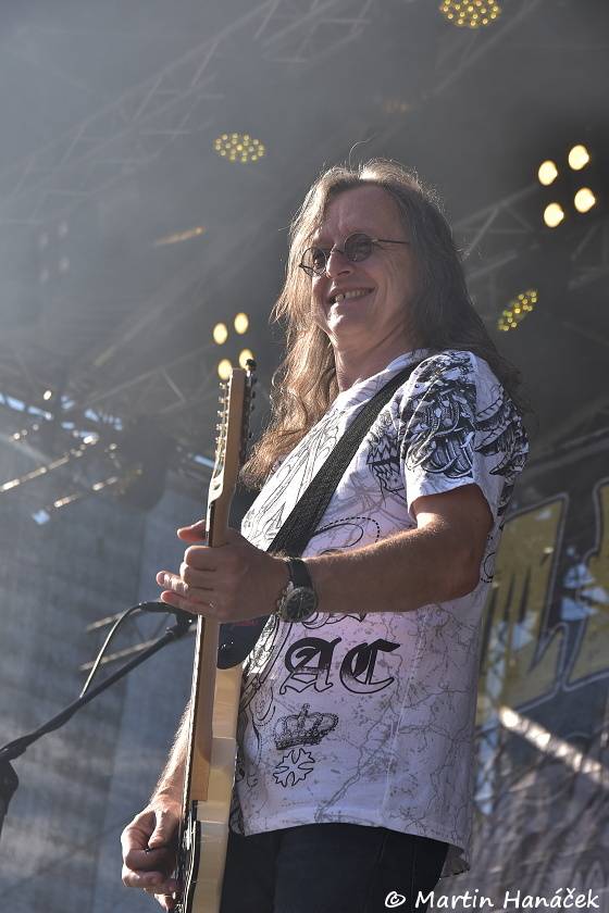 Pekelný ostrov Holýšov: Pod kotlem přikládali Uriah Heep, Alkehol, Chinaski nebo Horkýže slíže