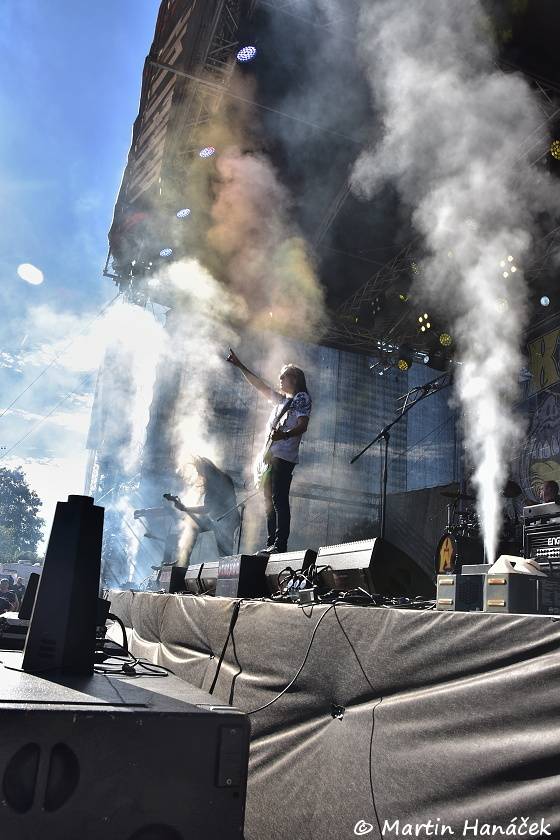 Pekelný ostrov Holýšov: Pod kotlem přikládali Uriah Heep, Alkehol, Chinaski nebo Horkýže slíže