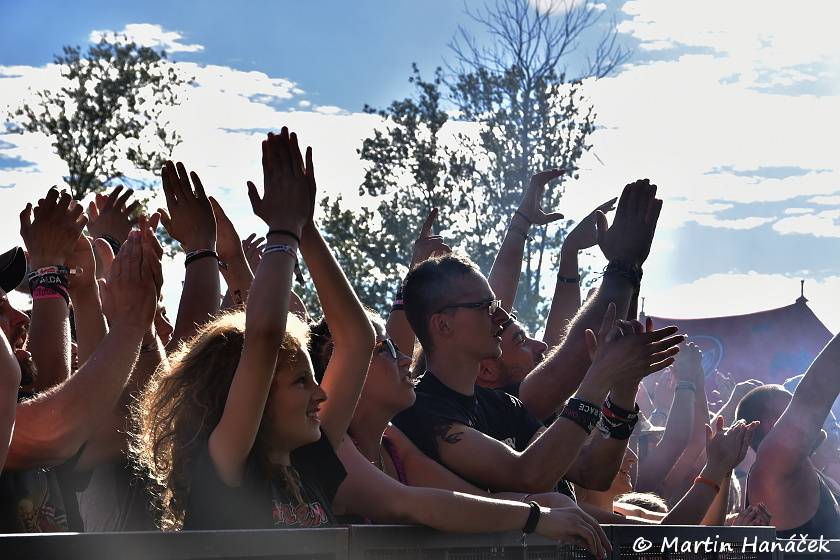 Pekelný ostrov Holýšov: Pod kotlem přikládali Uriah Heep, Alkehol, Chinaski nebo Horkýže slíže