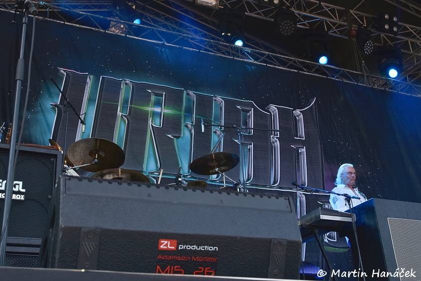 Pekelný ostrov Holýšov: Pod kotlem přikládali Uriah Heep, Alkehol, Chinaski nebo Horkýže slíže