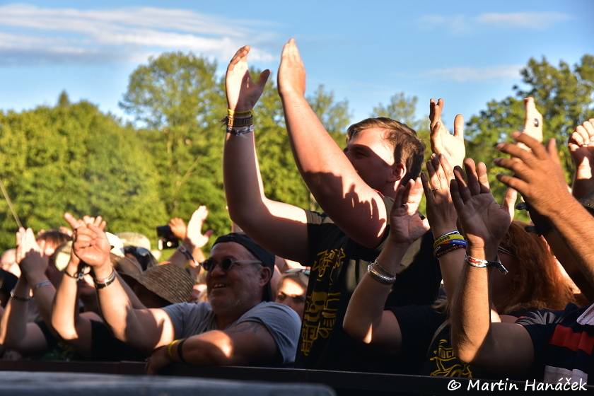 Pekelný ostrov Holýšov: Pod kotlem přikládali Uriah Heep, Alkehol, Chinaski nebo Horkýže slíže