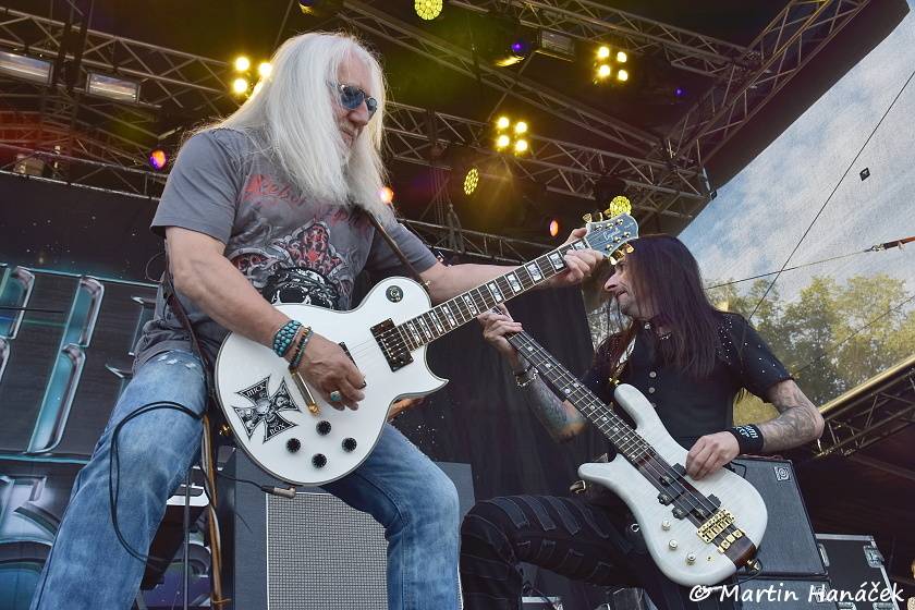 Pekelný ostrov Holýšov: Pod kotlem přikládali Uriah Heep, Alkehol, Chinaski nebo Horkýže slíže