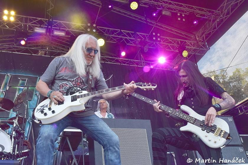 Pekelný ostrov Holýšov: Pod kotlem přikládali Uriah Heep, Alkehol, Chinaski nebo Horkýže slíže