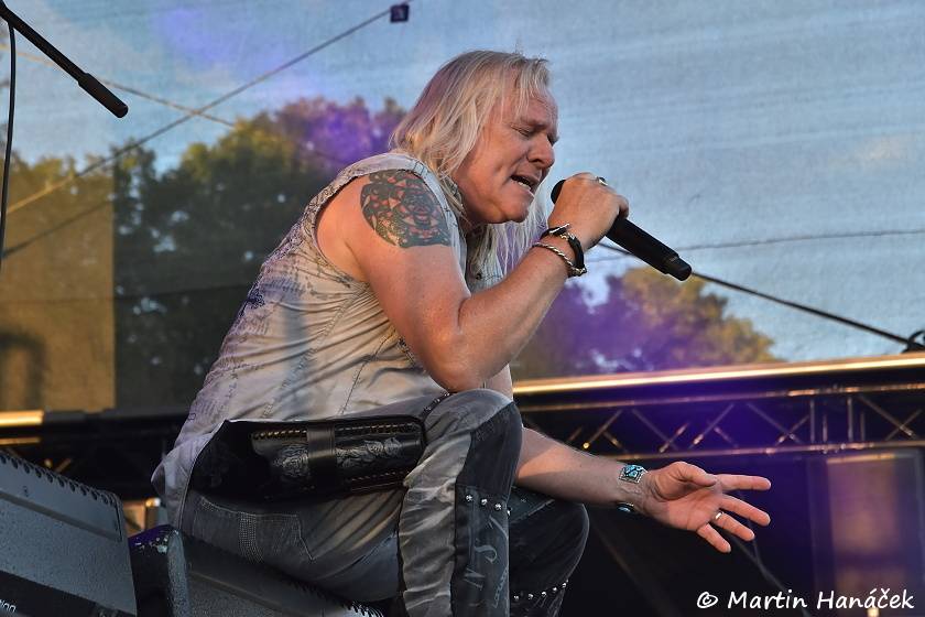 Pekelný ostrov Holýšov: Pod kotlem přikládali Uriah Heep, Alkehol, Chinaski nebo Horkýže slíže