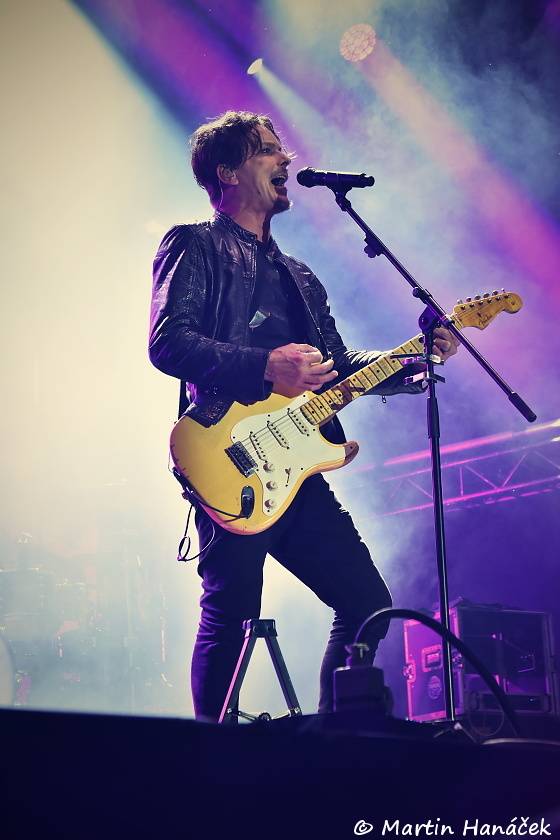 Pekelný ostrov Holýšov: Pod kotlem přikládali Uriah Heep, Alkehol, Chinaski nebo Horkýže slíže