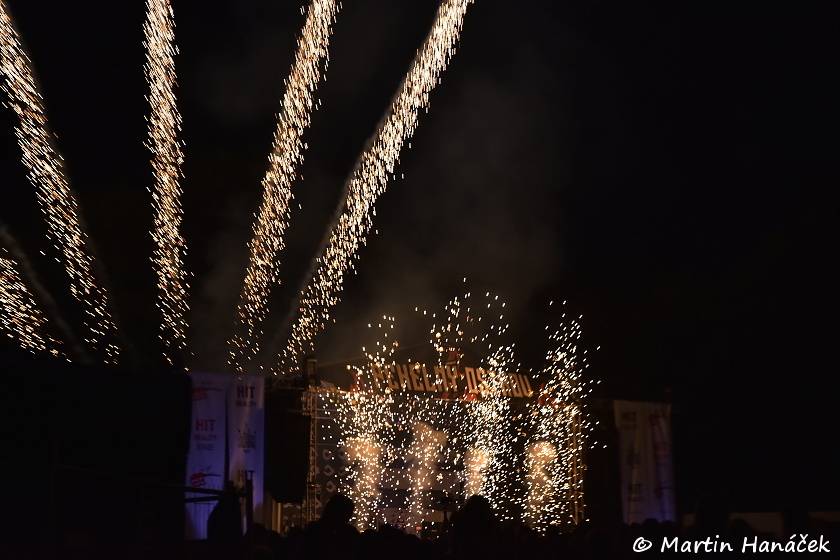 Pekelný ostrov Holýšov: Pod kotlem přikládali Uriah Heep, Alkehol, Chinaski nebo Horkýže slíže