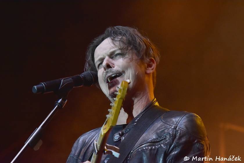 Pekelný ostrov Holýšov: Pod kotlem přikládali Uriah Heep, Alkehol, Chinaski nebo Horkýže slíže