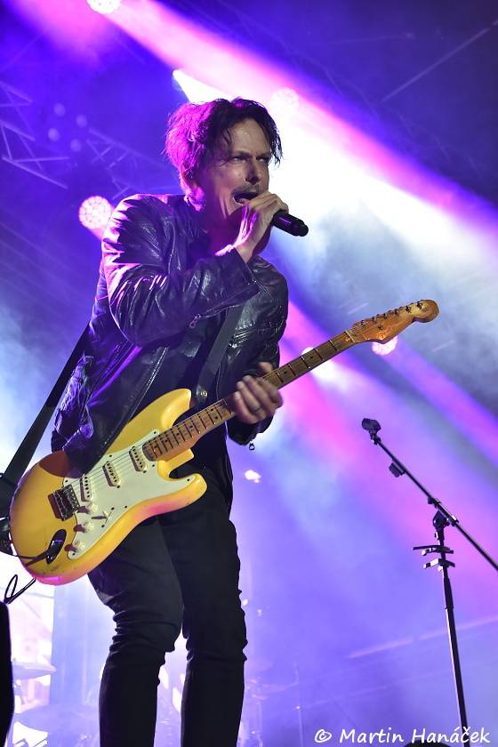 Pekelný ostrov Holýšov: Pod kotlem přikládali Uriah Heep, Alkehol, Chinaski nebo Horkýže slíže