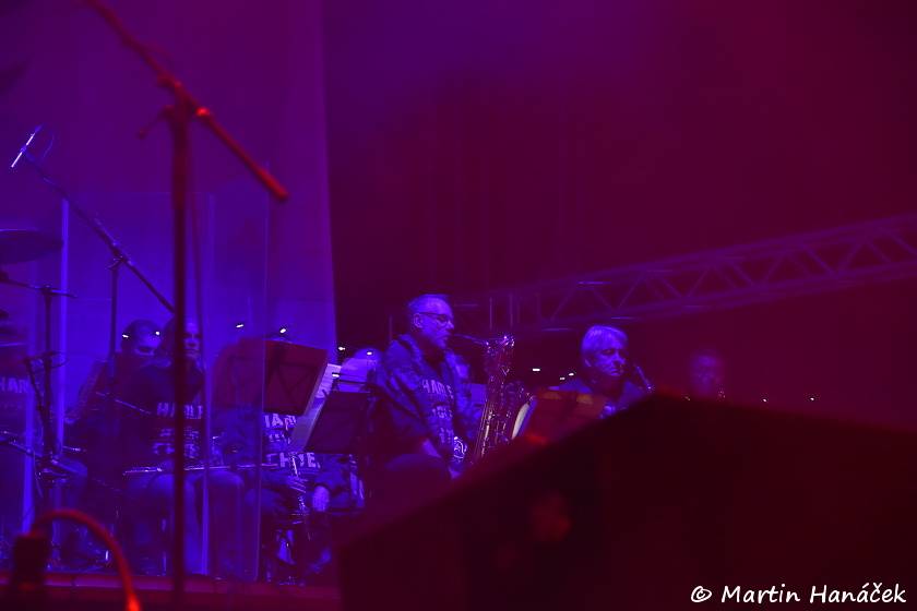 Pekelný ostrov Holýšov: Pod kotlem přikládali Uriah Heep, Alkehol, Chinaski nebo Horkýže slíže