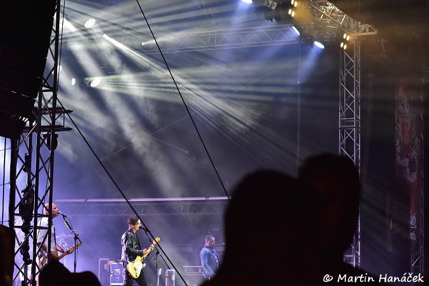 Pekelný ostrov Holýšov: Pod kotlem přikládali Uriah Heep, Alkehol, Chinaski nebo Horkýže slíže