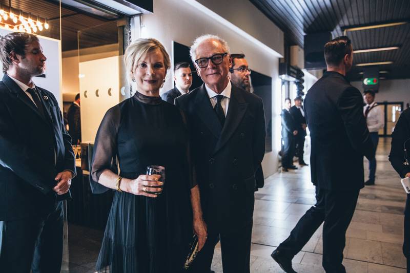 Závěr MFF Karlovy Vary: Hráli a zpívali Tomáš Klus a Richard Müller, ceny získali Jaromír Hanzlík i Robert Pattinson