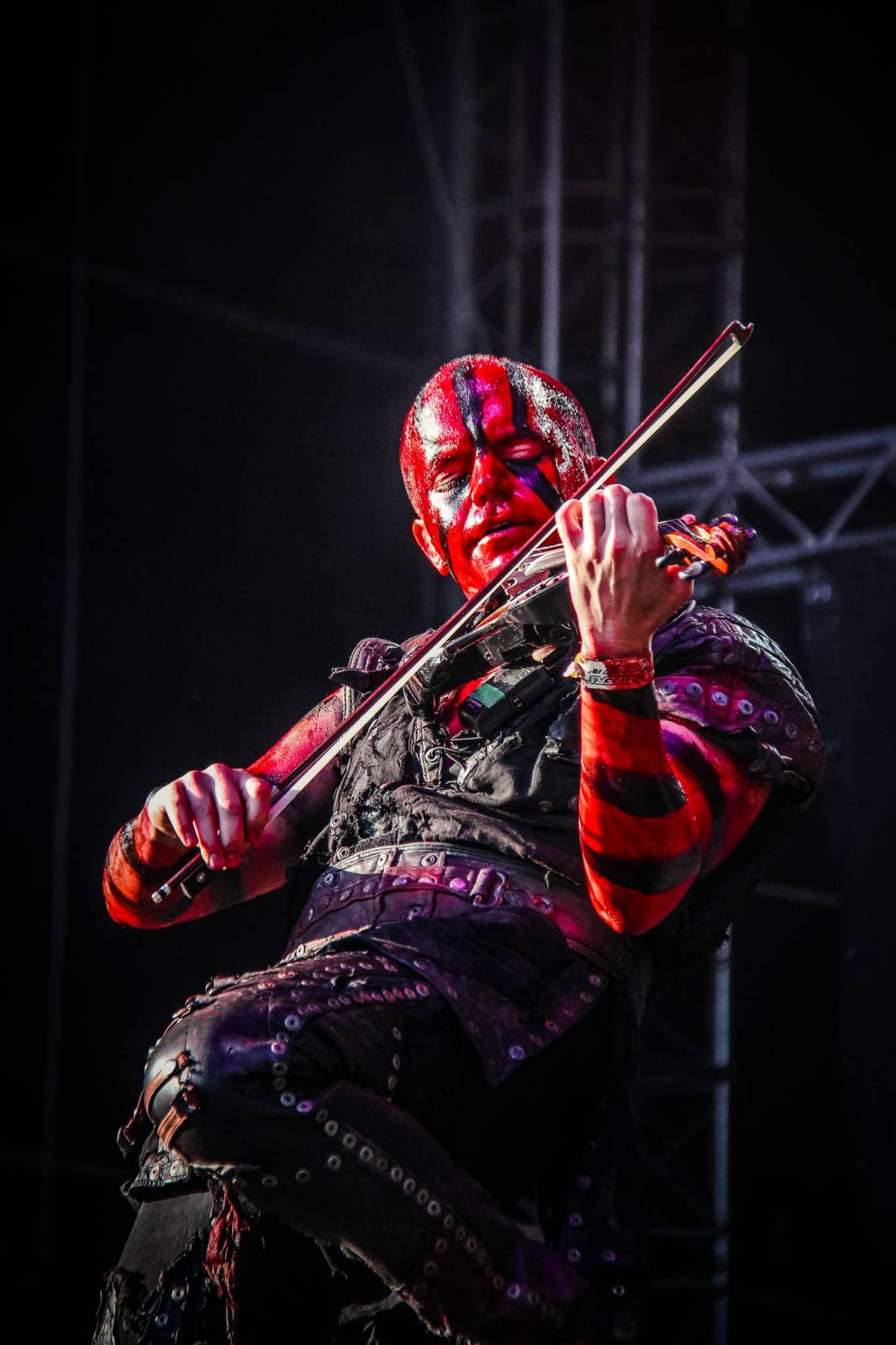 Druhý den Masters Of Rock si podmanila speciální sestava Helloween, metalisty bavili i Arch Enemy nebo Turisas