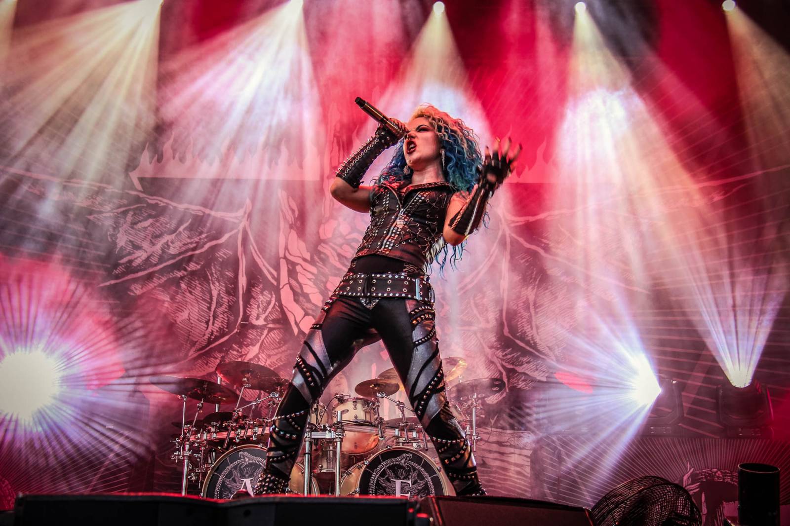 Druhý den Masters Of Rock si podmanila speciální sestava Helloween, metalisty bavili i Arch Enemy nebo Turisas