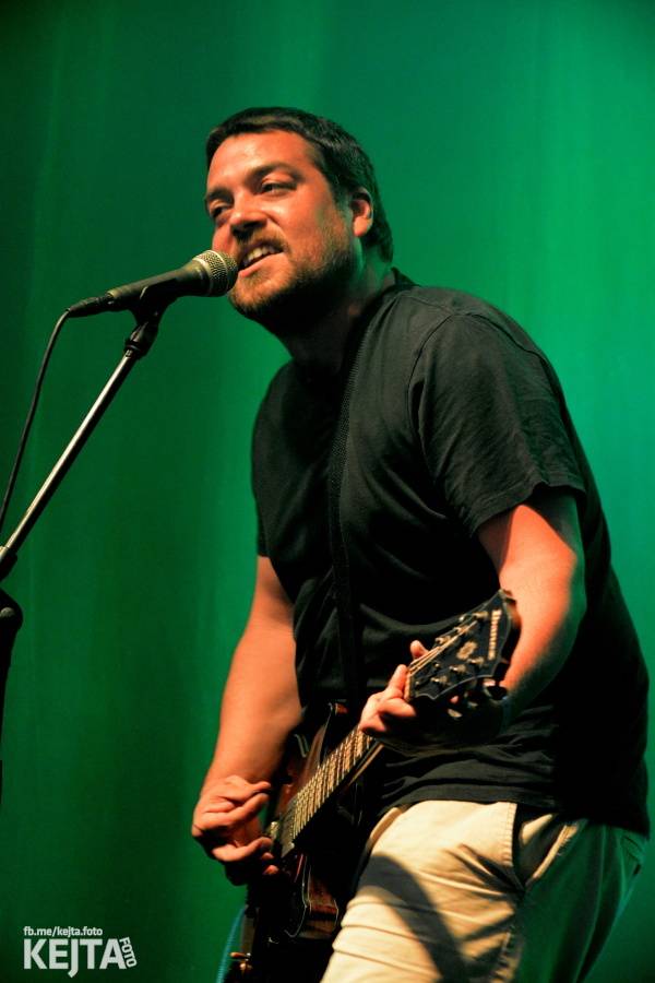 První den Mighty Sounds: V Táboře to rozbalili Zebrahead, Fast Food Orchestra nebo Queens Of Everything