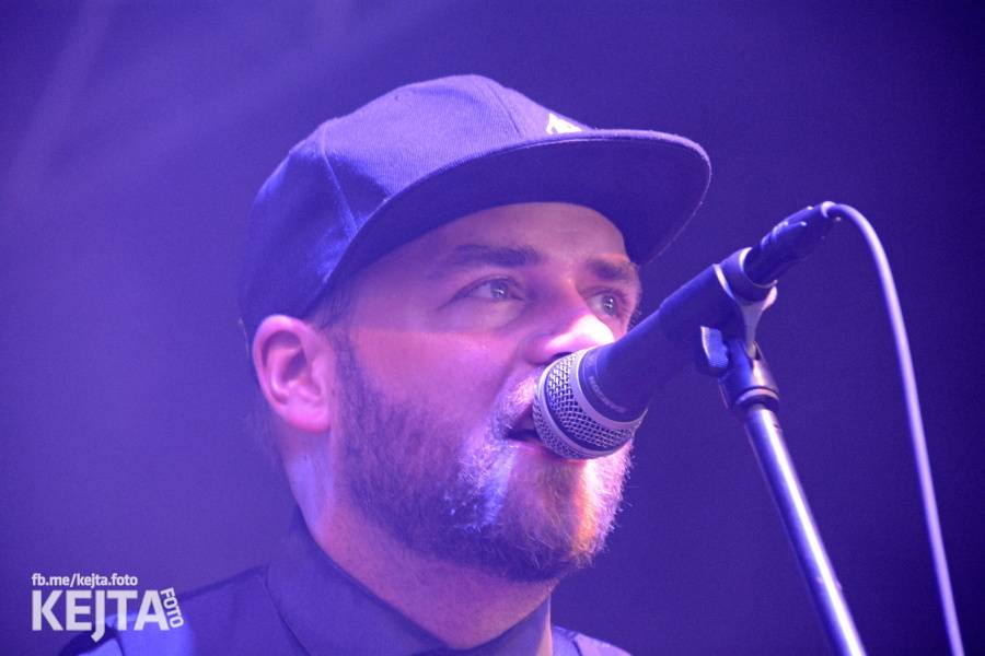 První den Mighty Sounds: V Táboře to rozbalili Zebrahead, Fast Food Orchestra nebo Queens Of Everything