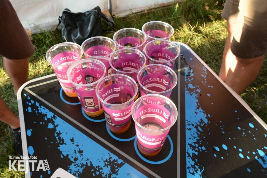 První den Mighty Sounds: V Táboře to rozbalili Zebrahead, Fast Food Orchestra nebo Queens Of Everything