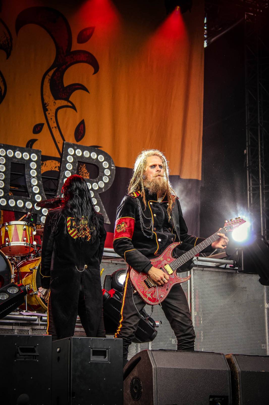 Masters Of Rock přivítal další hvězdy: Lordi strašili svými převleky, Avatar přivezl metalový cirkus