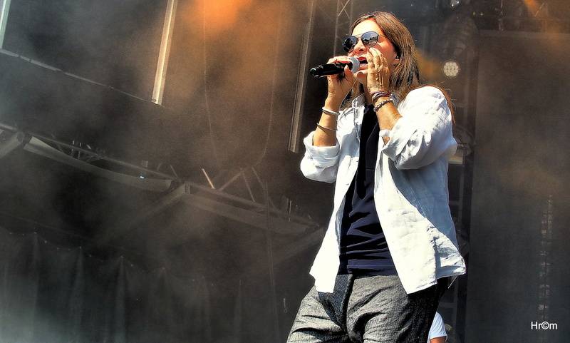 Kabát na LétoFestu v Pardubicích rozbalil velkolepou show, zahráli i Anna K. nebo Marek Ztracený