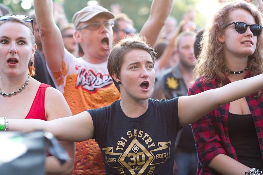 Barvy léta v Poděbradech: Fanoušky těšili Tři sestry, Wohnout i Vypsaná Fixa