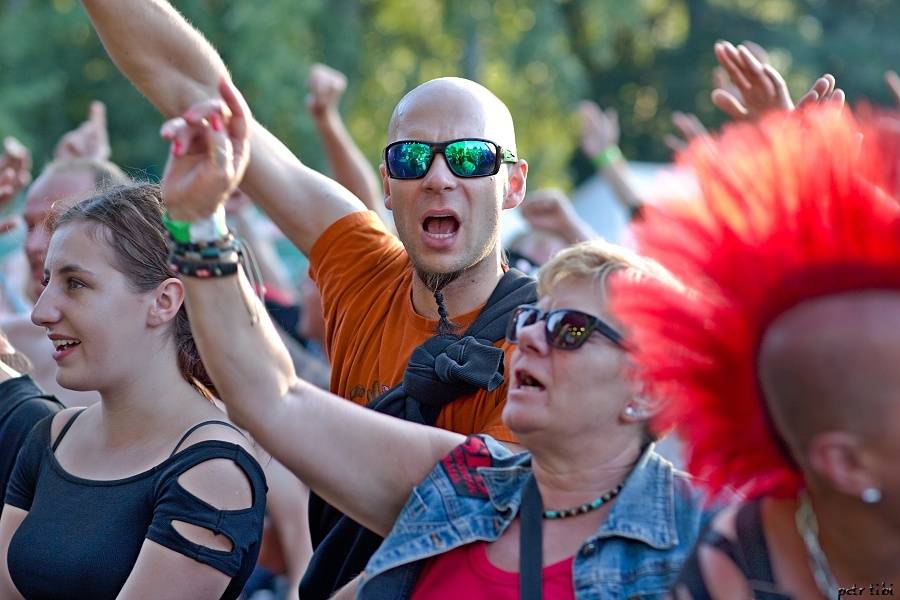 Barvy léta v Poděbradech: Fanoušky těšili Tři sestry, Wohnout i Vypsaná Fixa