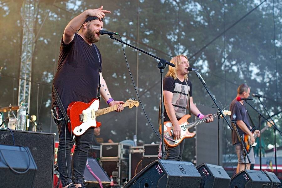 Barvy léta v Poděbradech: Fanoušky těšili Tři sestry, Wohnout i Vypsaná Fixa