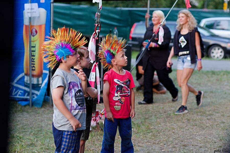 Barvy léta v Poděbradech: Fanoušky těšili Tři sestry, Wohnout i Vypsaná Fixa