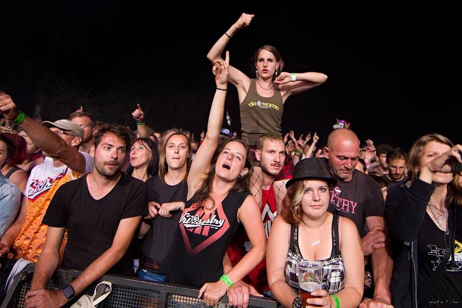 Barvy léta v Poděbradech: Fanoušky těšili Tři sestry, Wohnout i Vypsaná Fixa