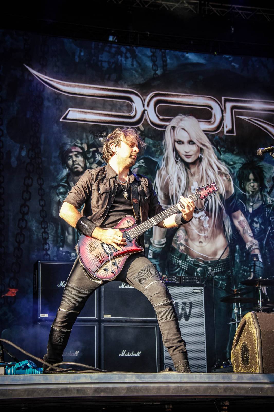 Gene Simmons z Kiss zakončil metalový svátek Masters Of Rock, vystoupili i Korpiklaani nebo Doro