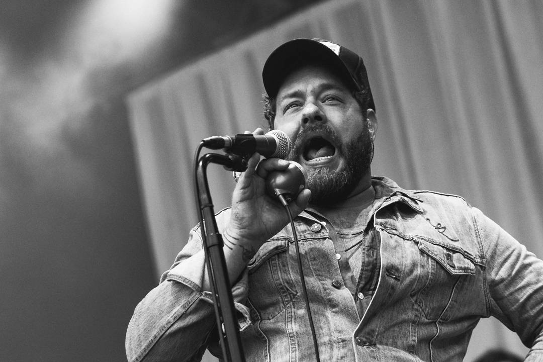 Propršený první den Colours Of Ostrava roztančili N.E.R.D. s Pharrellem Williamsem