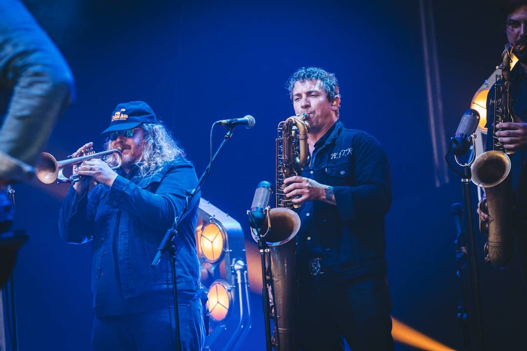 Propršený první den Colours Of Ostrava roztančili N.E.R.D. s Pharrellem Williamsem