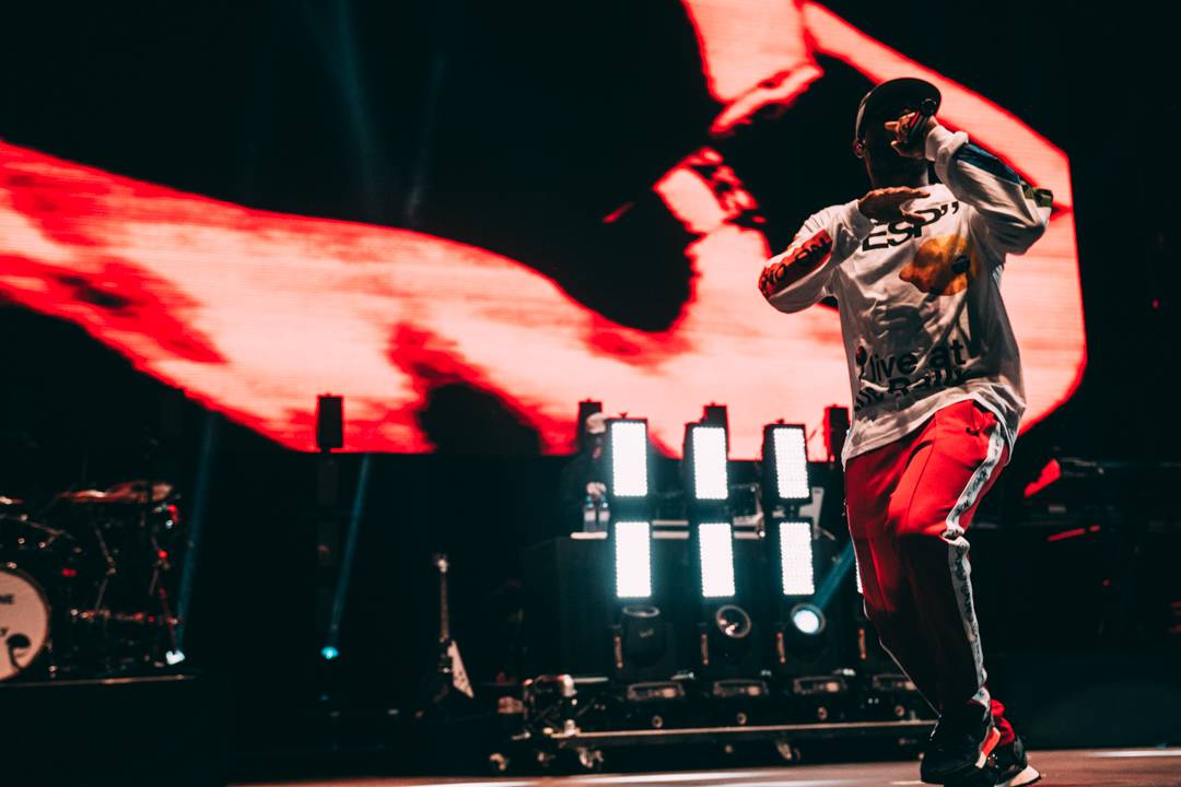 Propršený první den Colours Of Ostrava roztančili N.E.R.D. s Pharrellem Williamsem