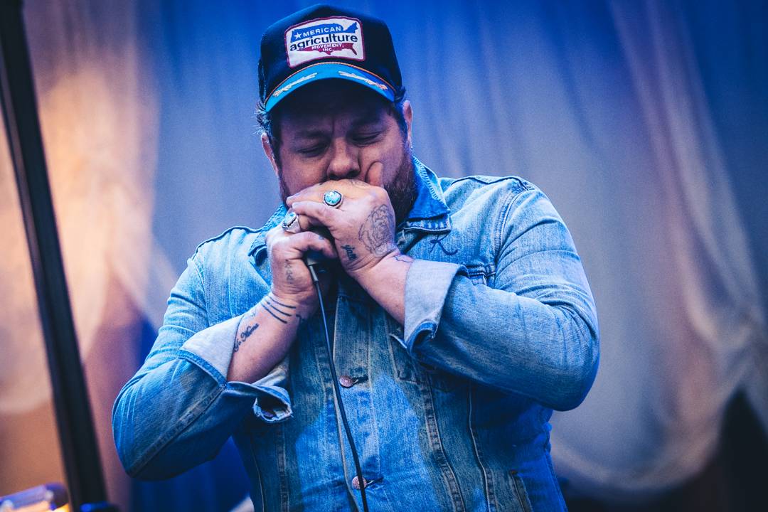 Propršený první den Colours Of Ostrava roztančili N.E.R.D. s Pharrellem Williamsem