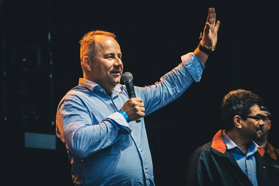 Propršený první den Colours Of Ostrava roztančili N.E.R.D. s Pharrellem Williamsem