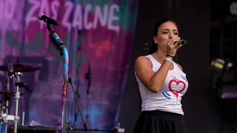 Létofest v Českých Budějovicích završil s pompézní show Kabát, vystoupili i Anna K. nebo Wanastowi Vjecy