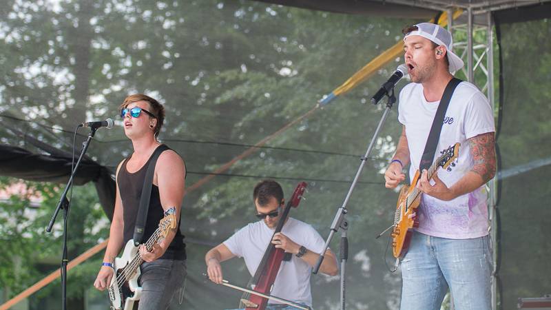 Létofest v Českých Budějovicích završil s pompézní show Kabát, vystoupili i Anna K. nebo Wanastowi Vjecy