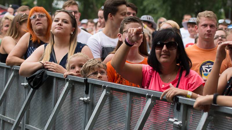 Létofest v Českých Budějovicích završil s pompézní show Kabát, vystoupili i Anna K. nebo Wanastowi Vjecy