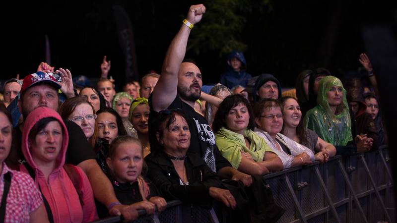 Létofest v Českých Budějovicích završil s pompézní show Kabát, vystoupili i Anna K. nebo Wanastowi Vjecy