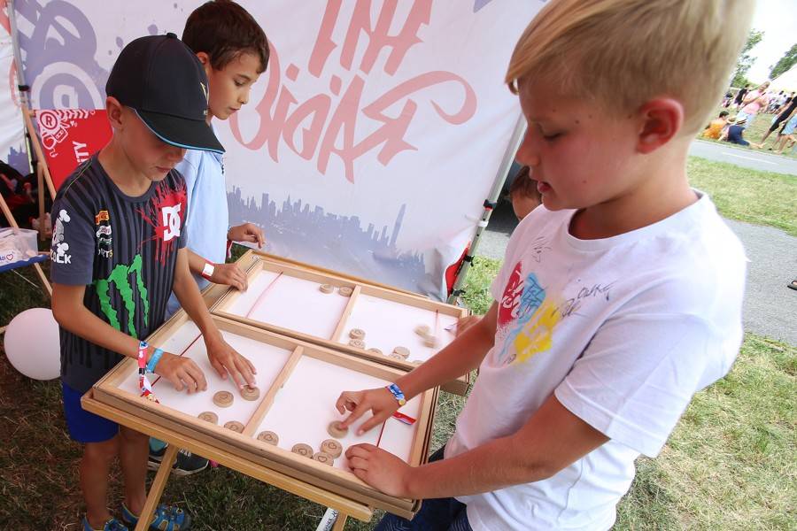 Kryštof Kempem v Mikulově se proháněli rytíři a princezny. Zahráli také Petr Janda, No Name nebo Nebe