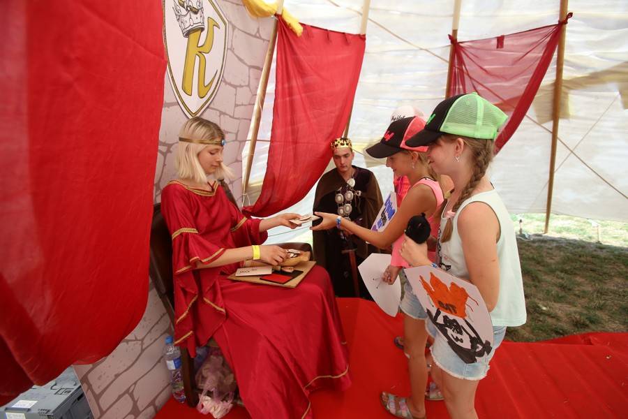 Kryštof Kempem v Mikulově se proháněli rytíři a princezny. Zahráli také Petr Janda, No Name nebo Nebe