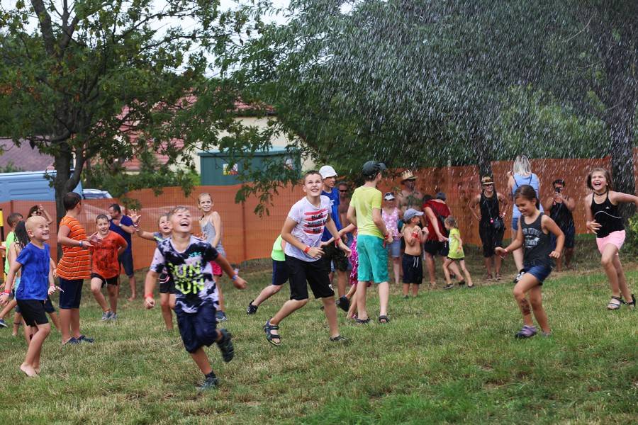 Kryštof Kempem v Mikulově se proháněli rytíři a princezny. Zahráli také Petr Janda, No Name nebo Nebe