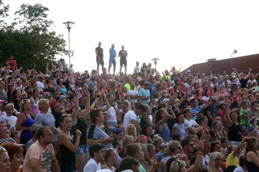 Kryštof Kempem v Mikulově se proháněli rytíři a princezny. Zahráli také Petr Janda, No Name nebo Nebe