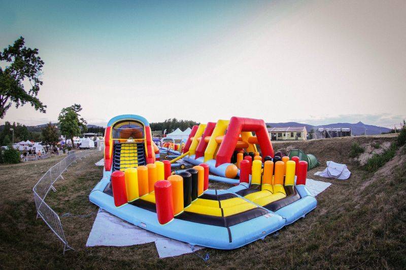 Benátská! s Impulsem odstartovala. Olympic připomněl koncert v O2 areně, diváky bavili i Jelen nebo Doctor P.P.