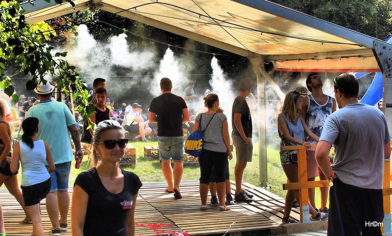 Páteční Sázavafest opanovali No Name, Jelen nebo Mig 21