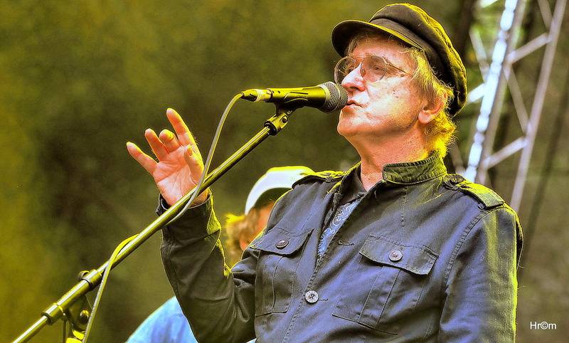 Páteční Sázavafest opanovali No Name, Jelen nebo Mig 21